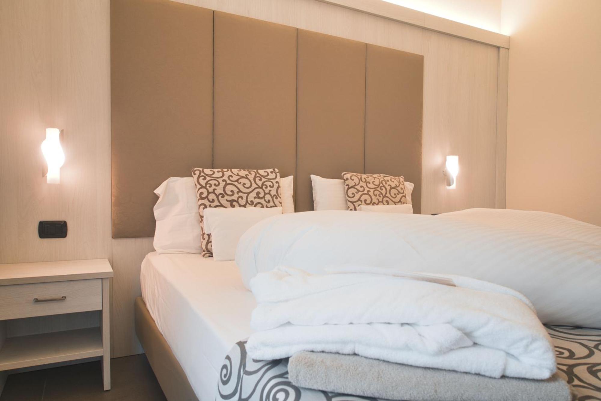 Romantic Double or Twin Room Balcony