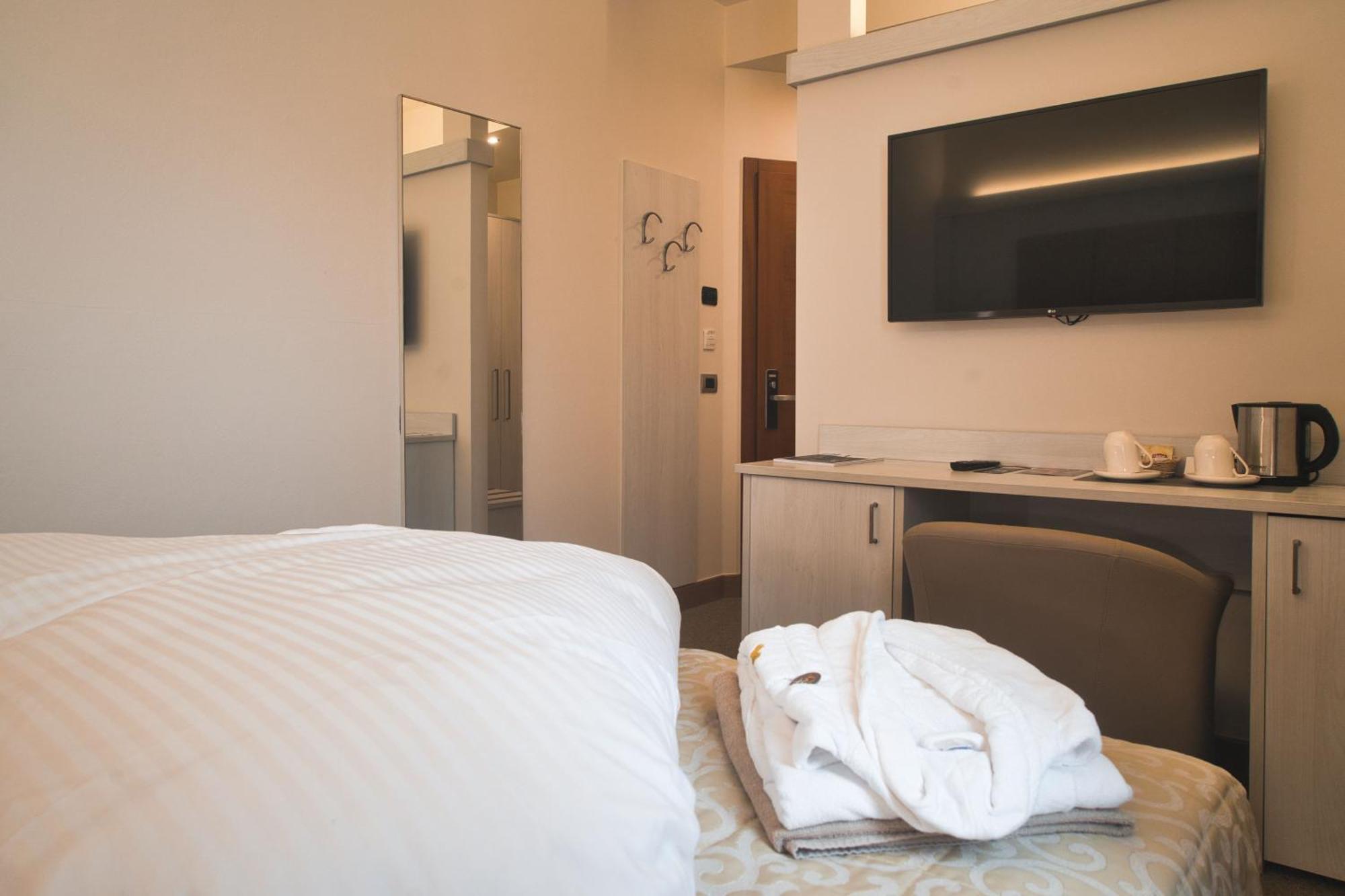 Economy Double or Twin Room
