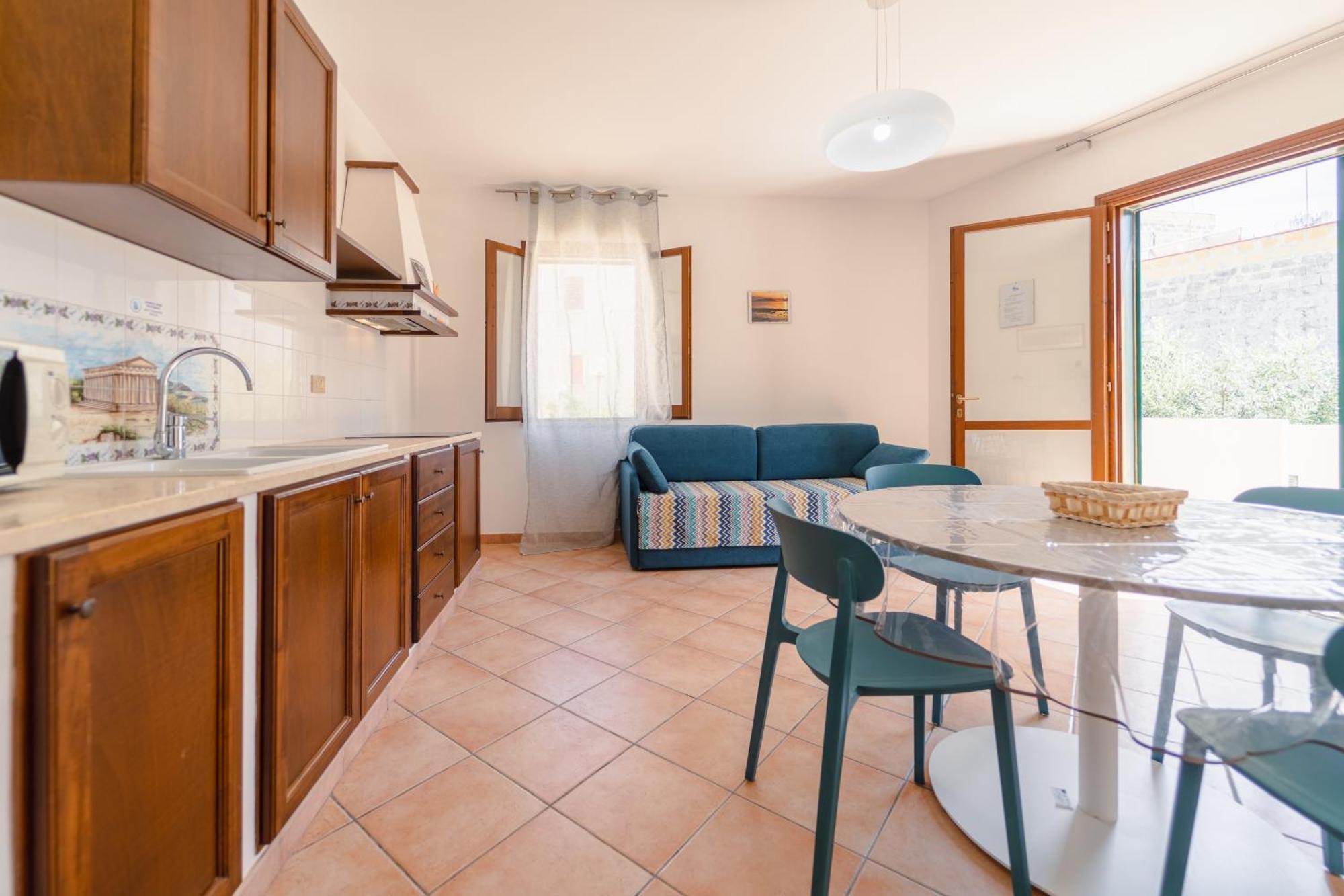 One-Bedroom Apartment Annex