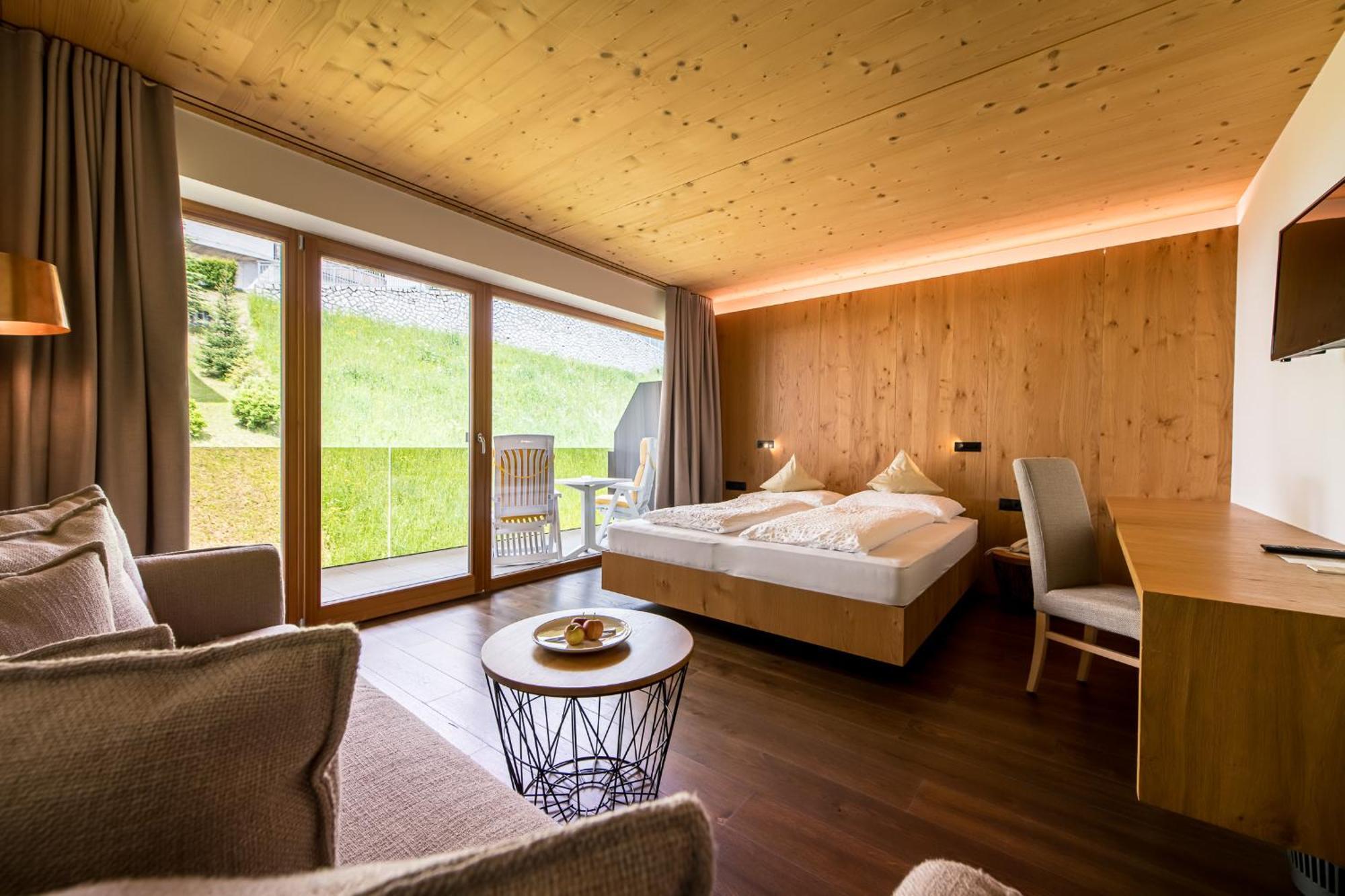 Grand Deluxe Double Room
