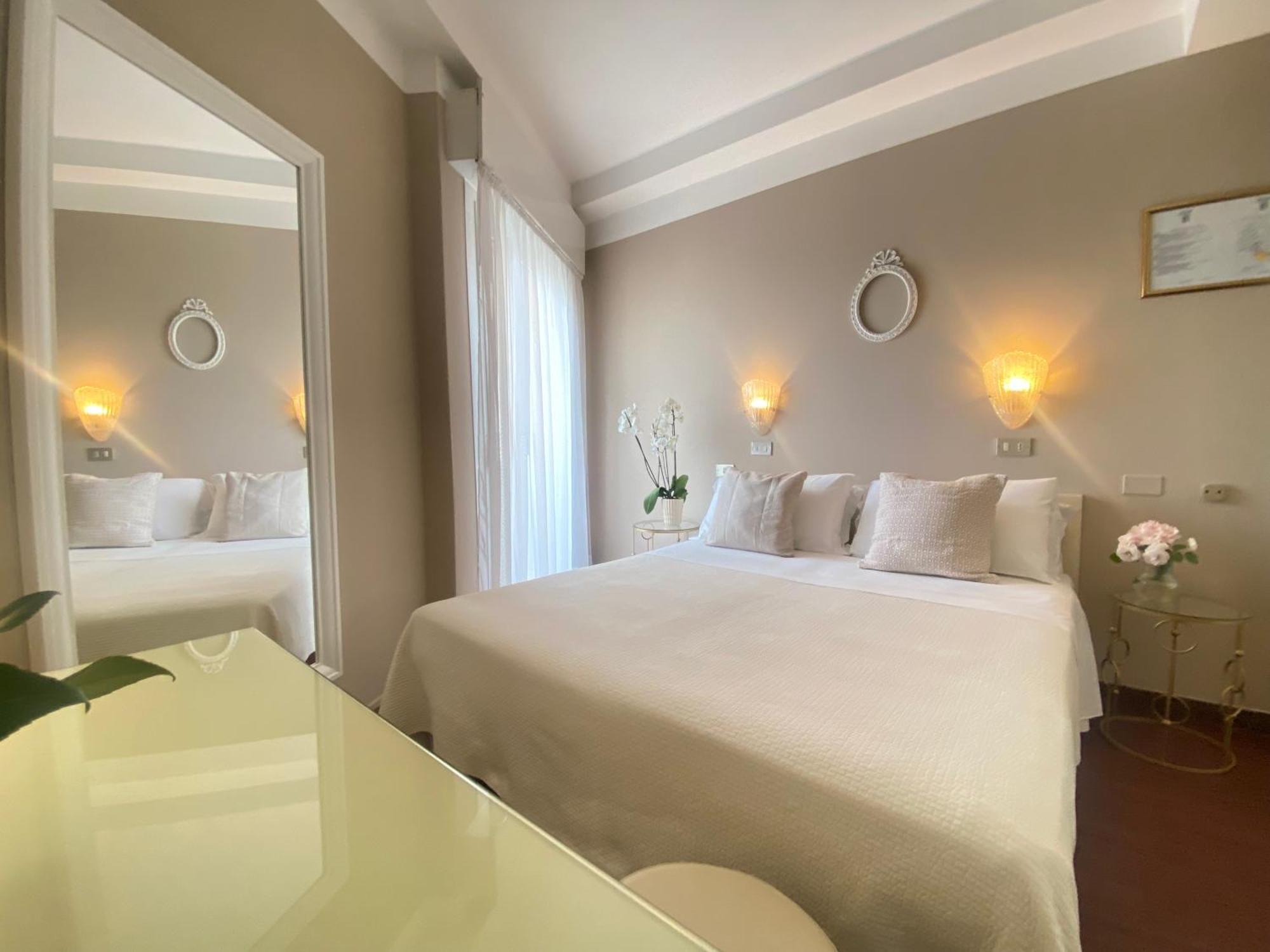 Double or Twin Room Balcony