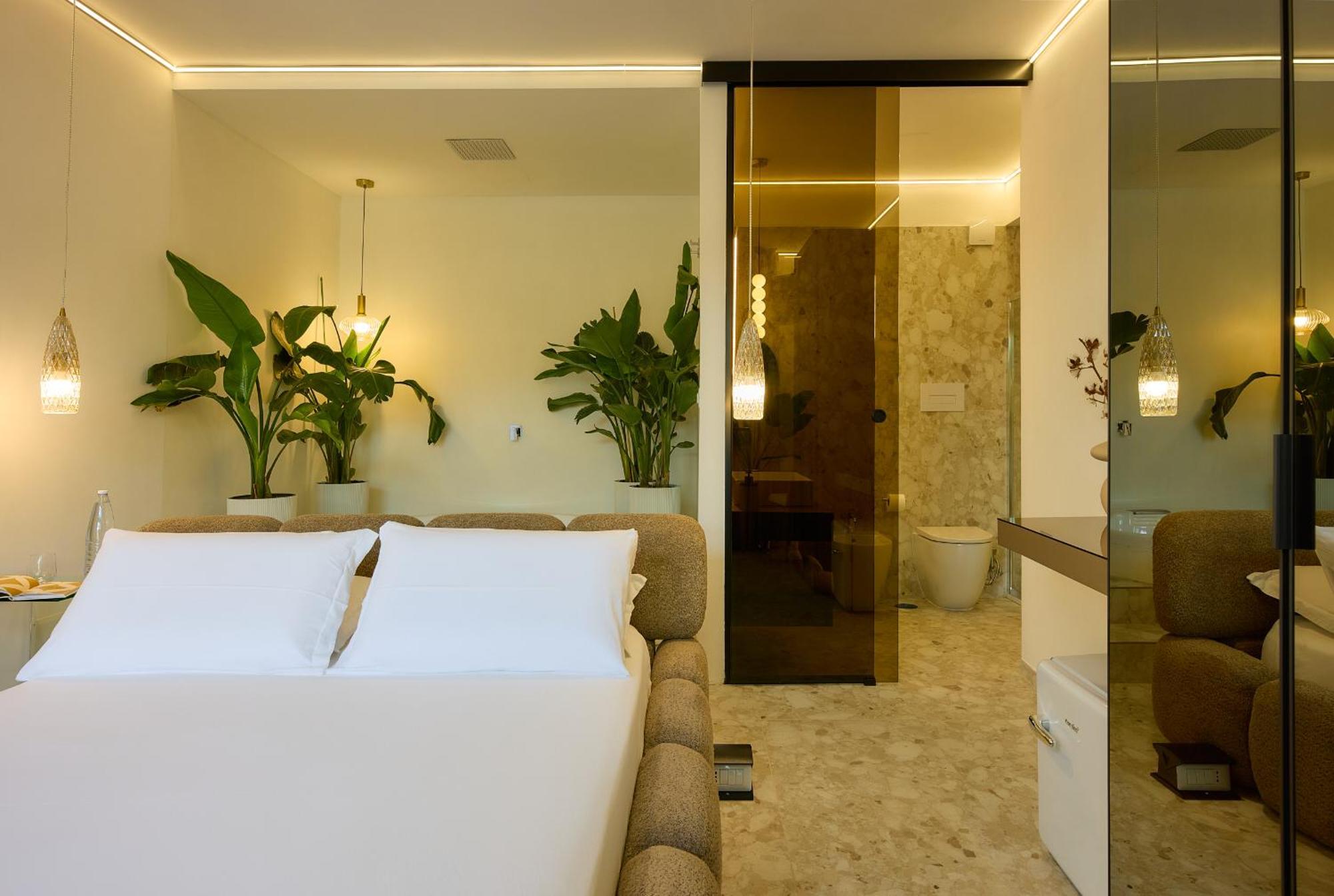 Junior Suite Pool View
