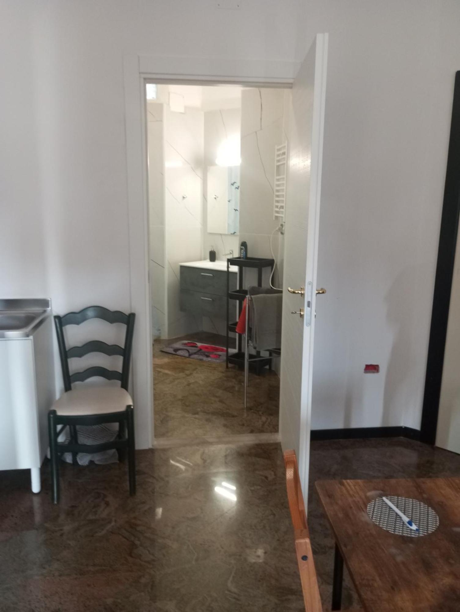 Triple Room Private Bathroom