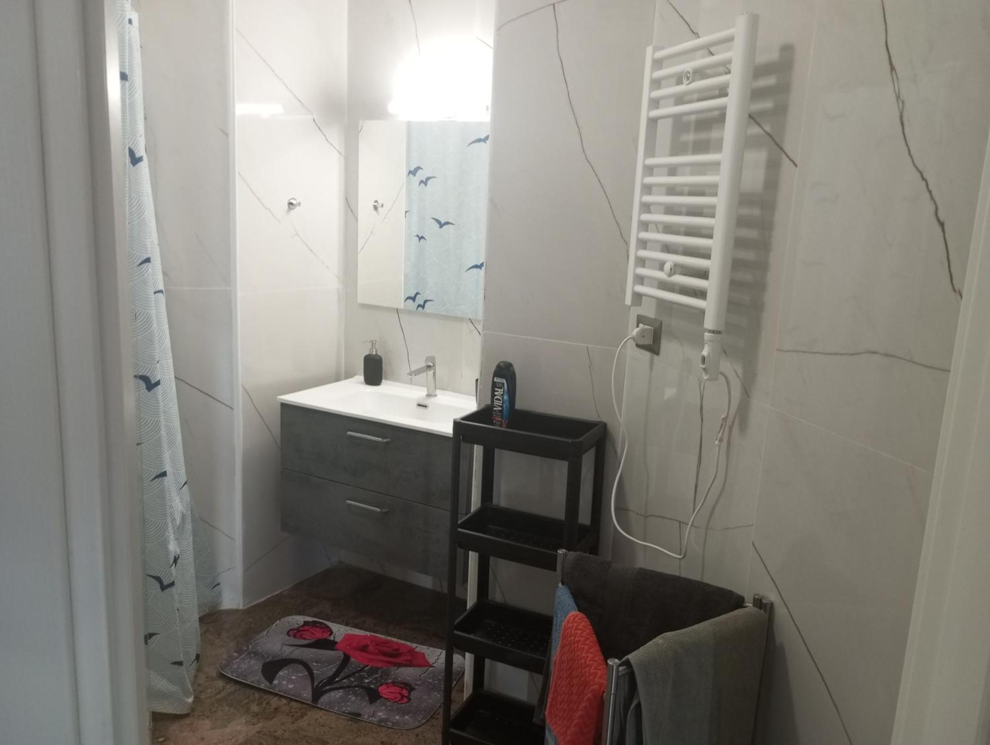 Triple Room Private Bathroom