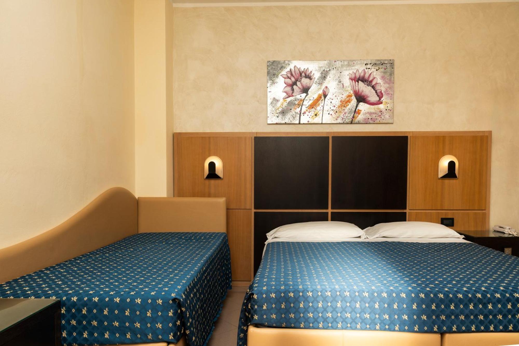 Triple Room Balcony