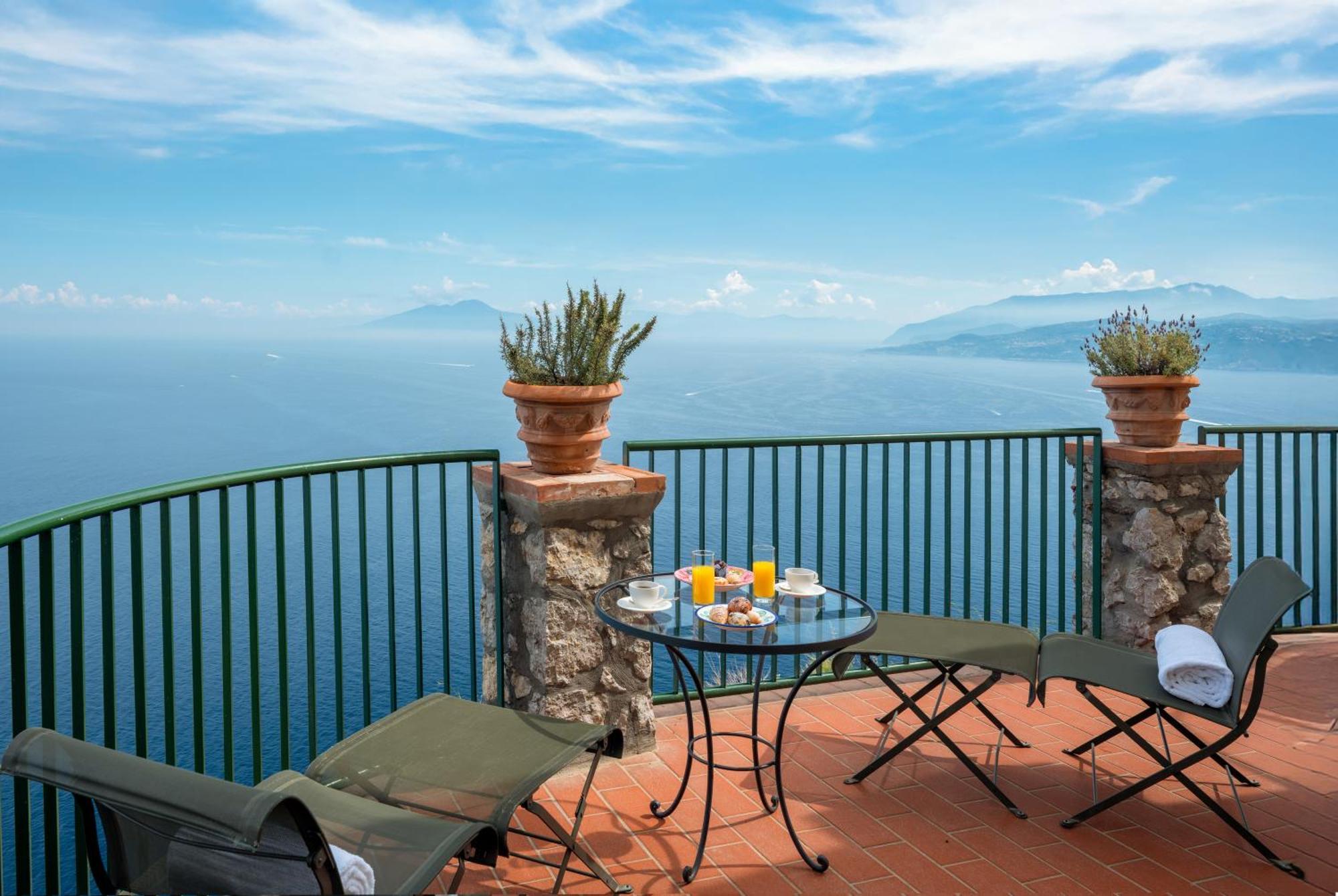 Premium Seaview Junior Suite with Terrace