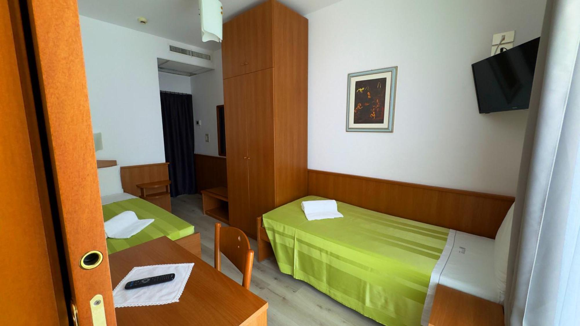 Small Twin Room