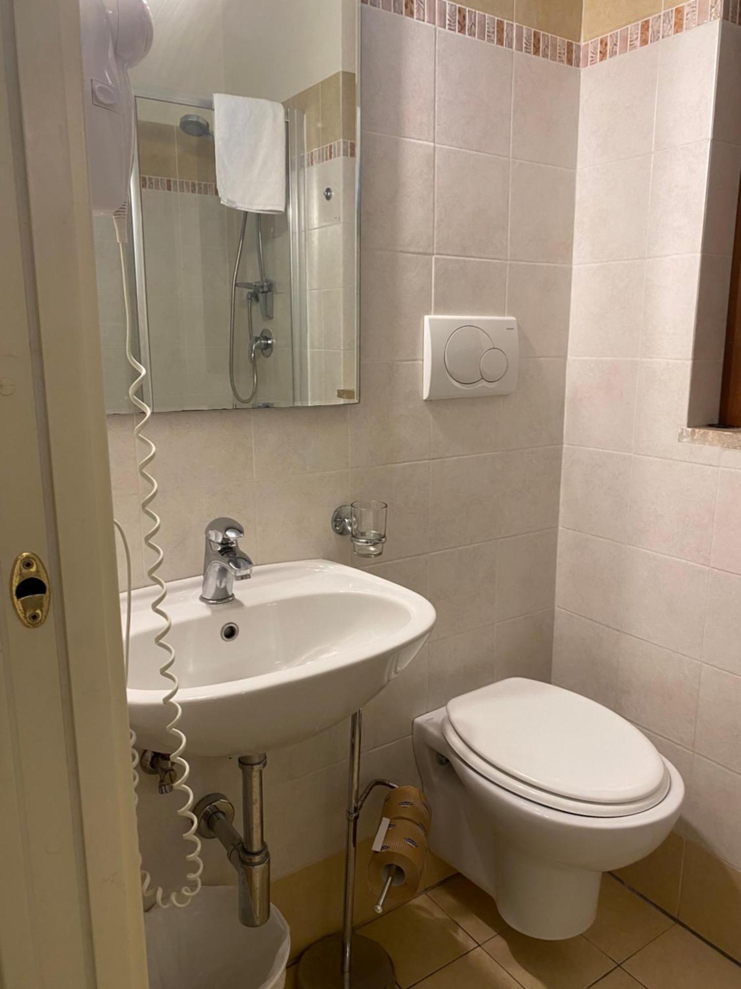 Quadruple Room without view