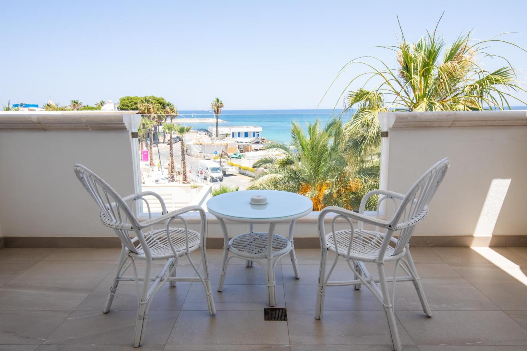 Deluxe Suite Sea View