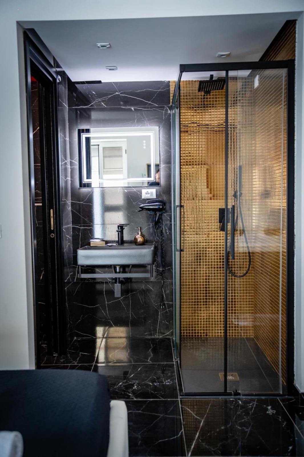 Suite Spa Bath