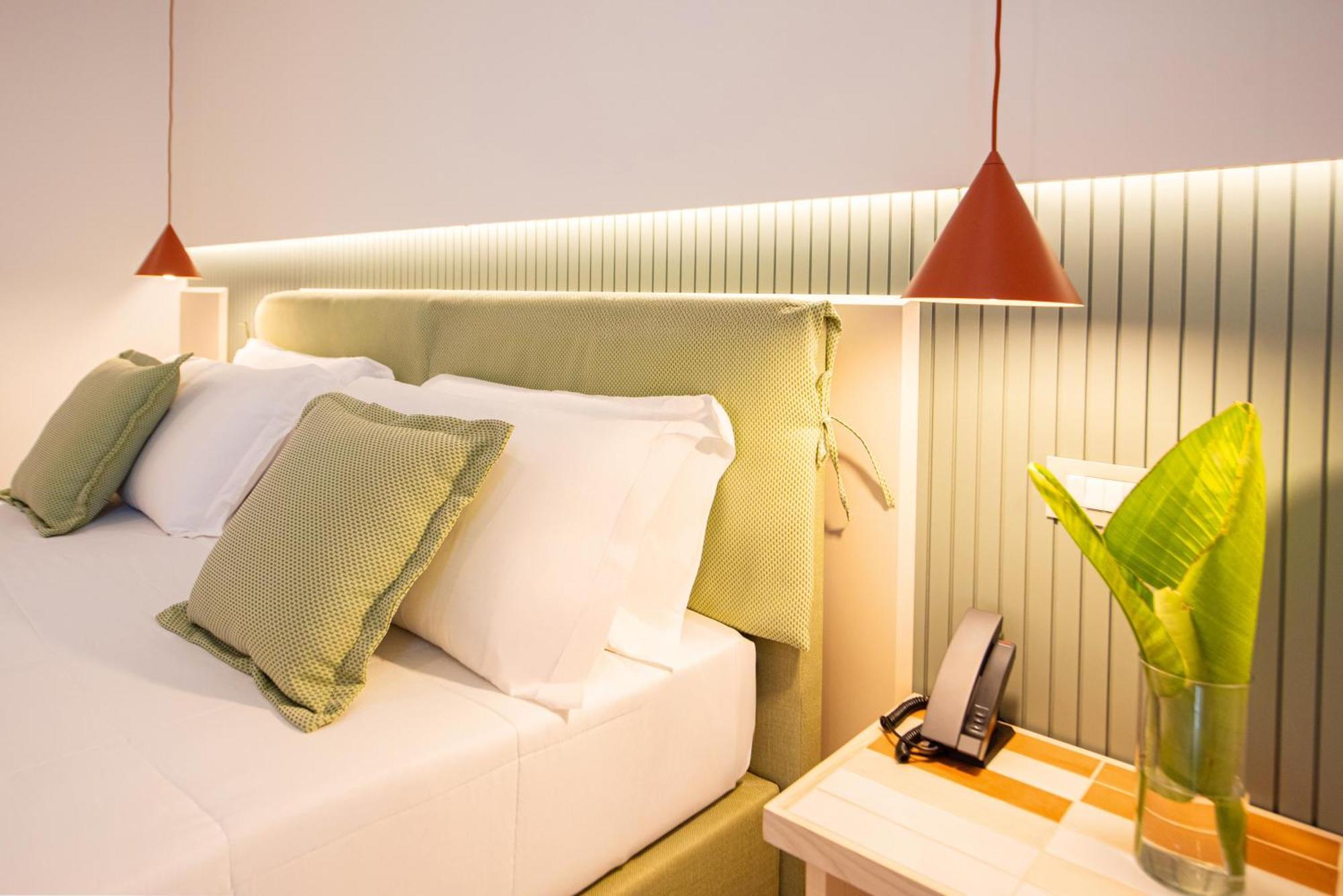 Quadruple Suite
