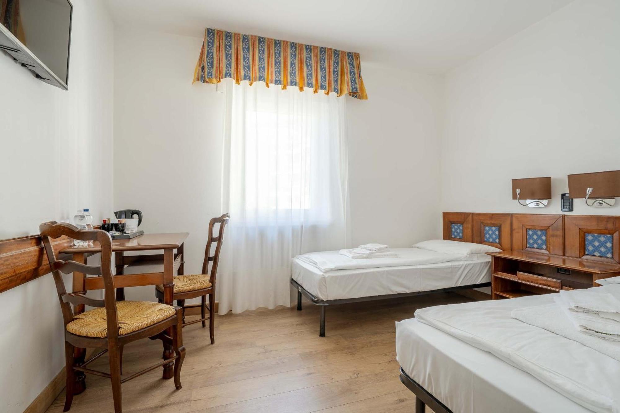 Economy Twin Room