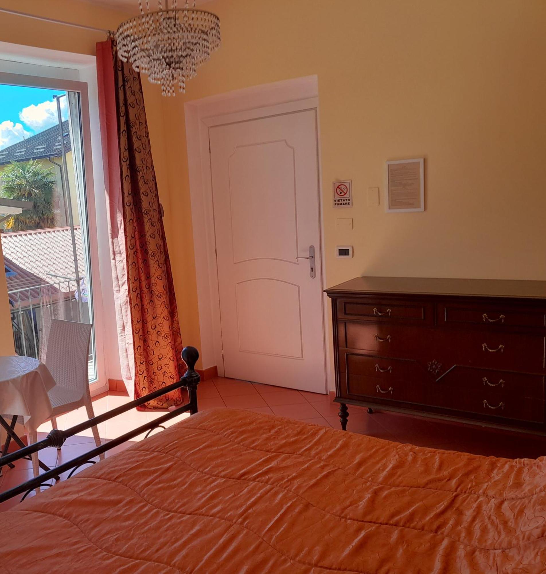 Double Room Private Bathroom