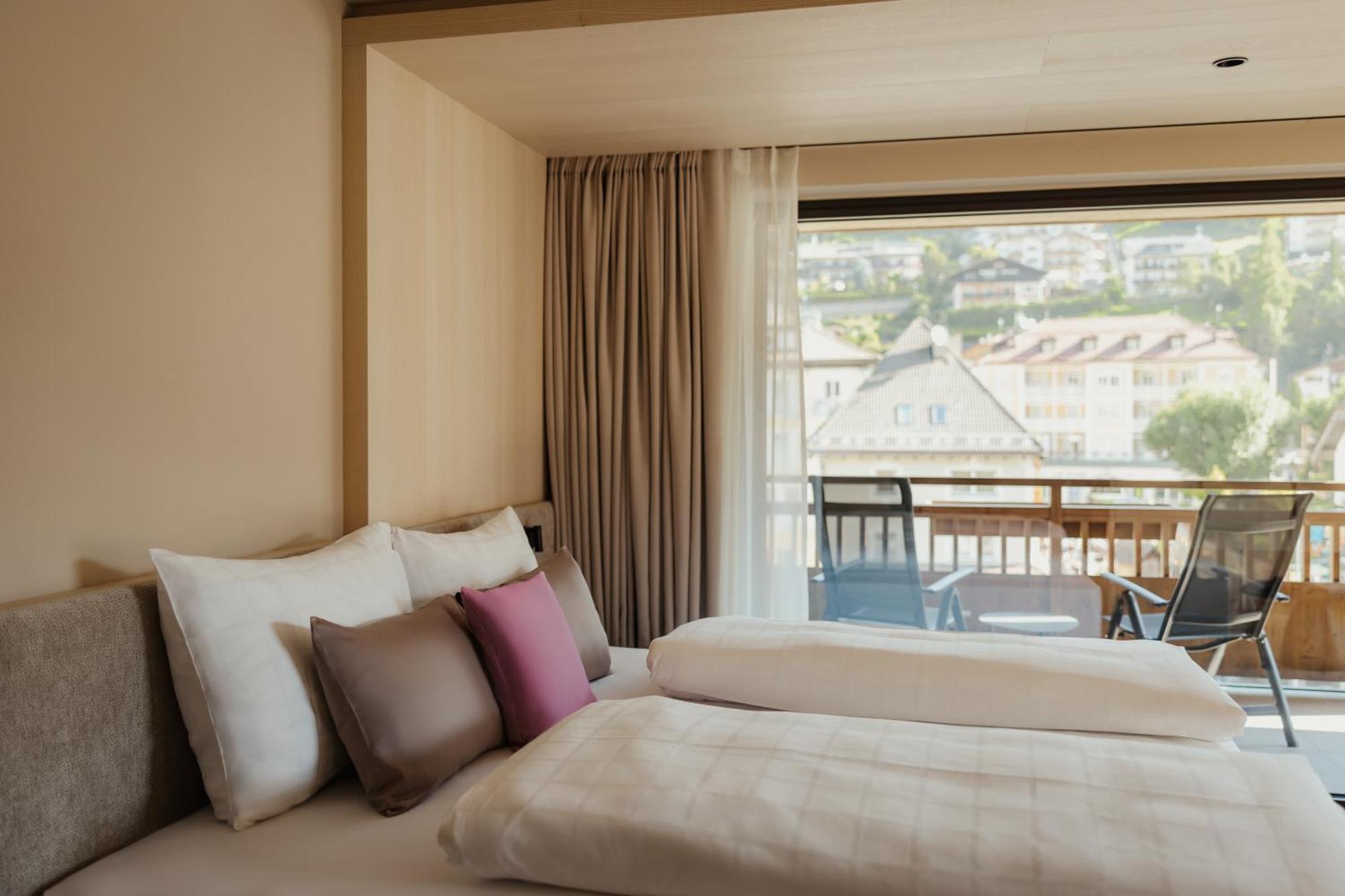 Deluxe Double Room Balcony