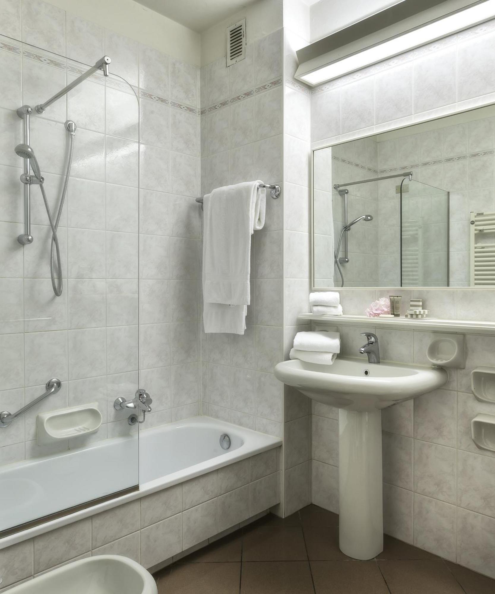 Double or Twin Room Balcony