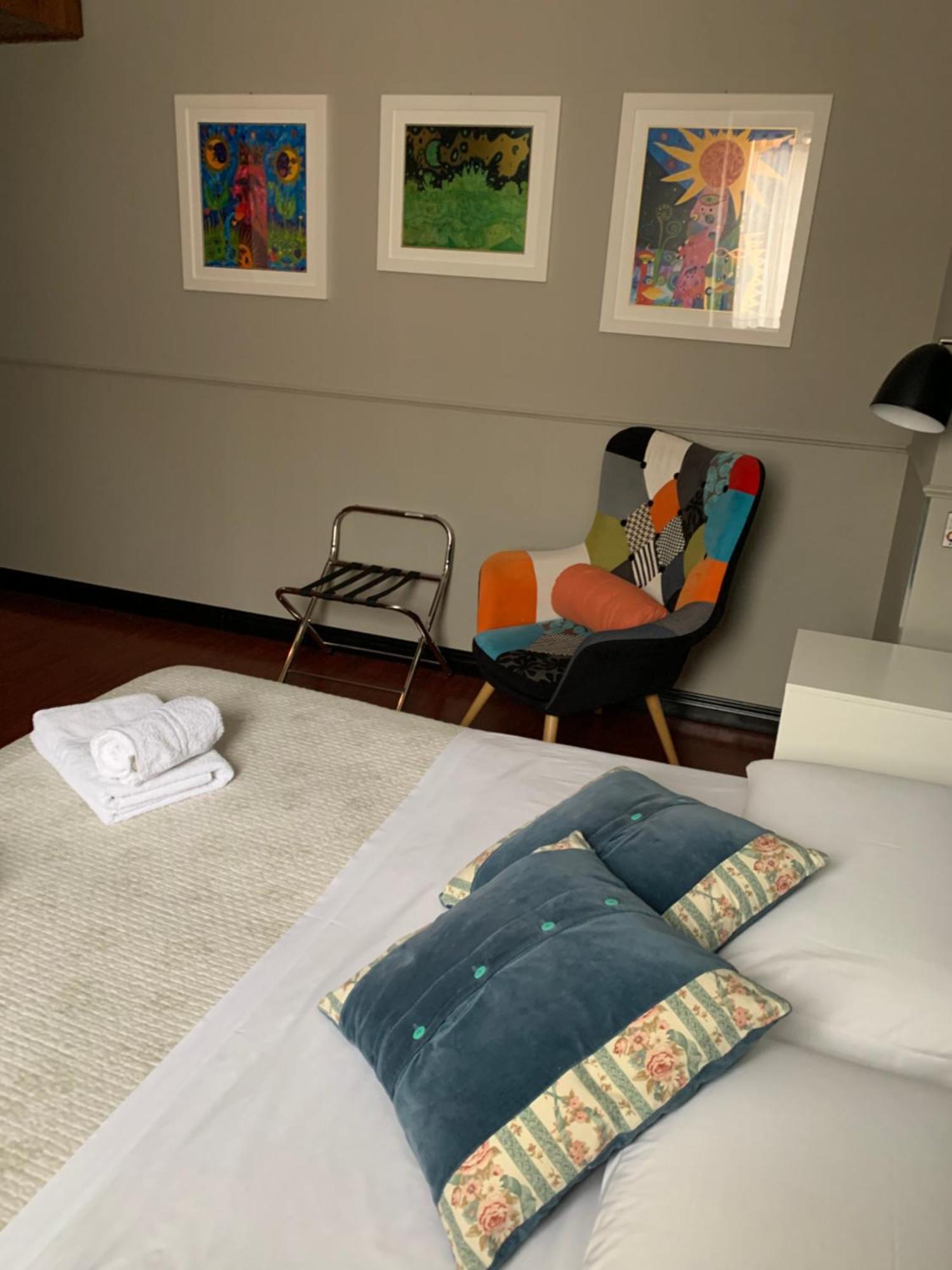 Double or Twin Room Private Bathroom