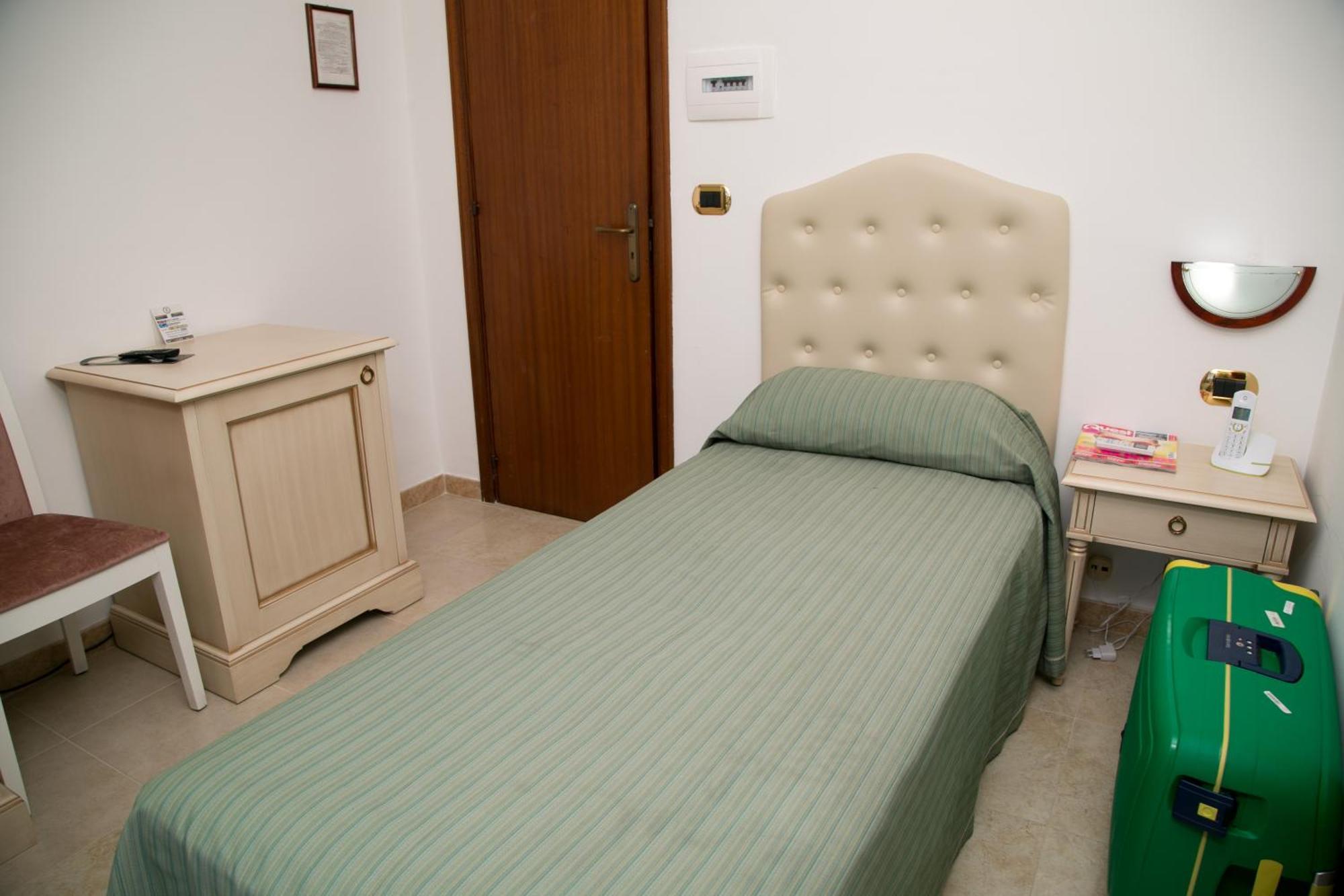 Single Room Sea View