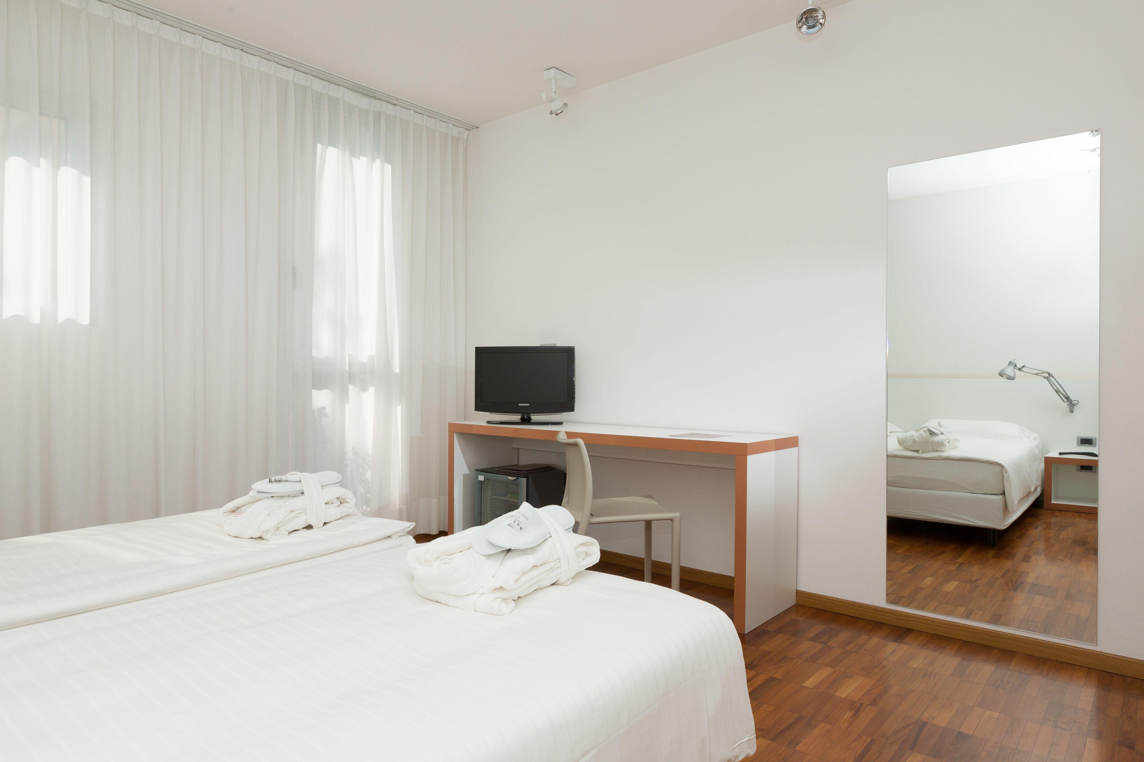Double or Twin Room Annex