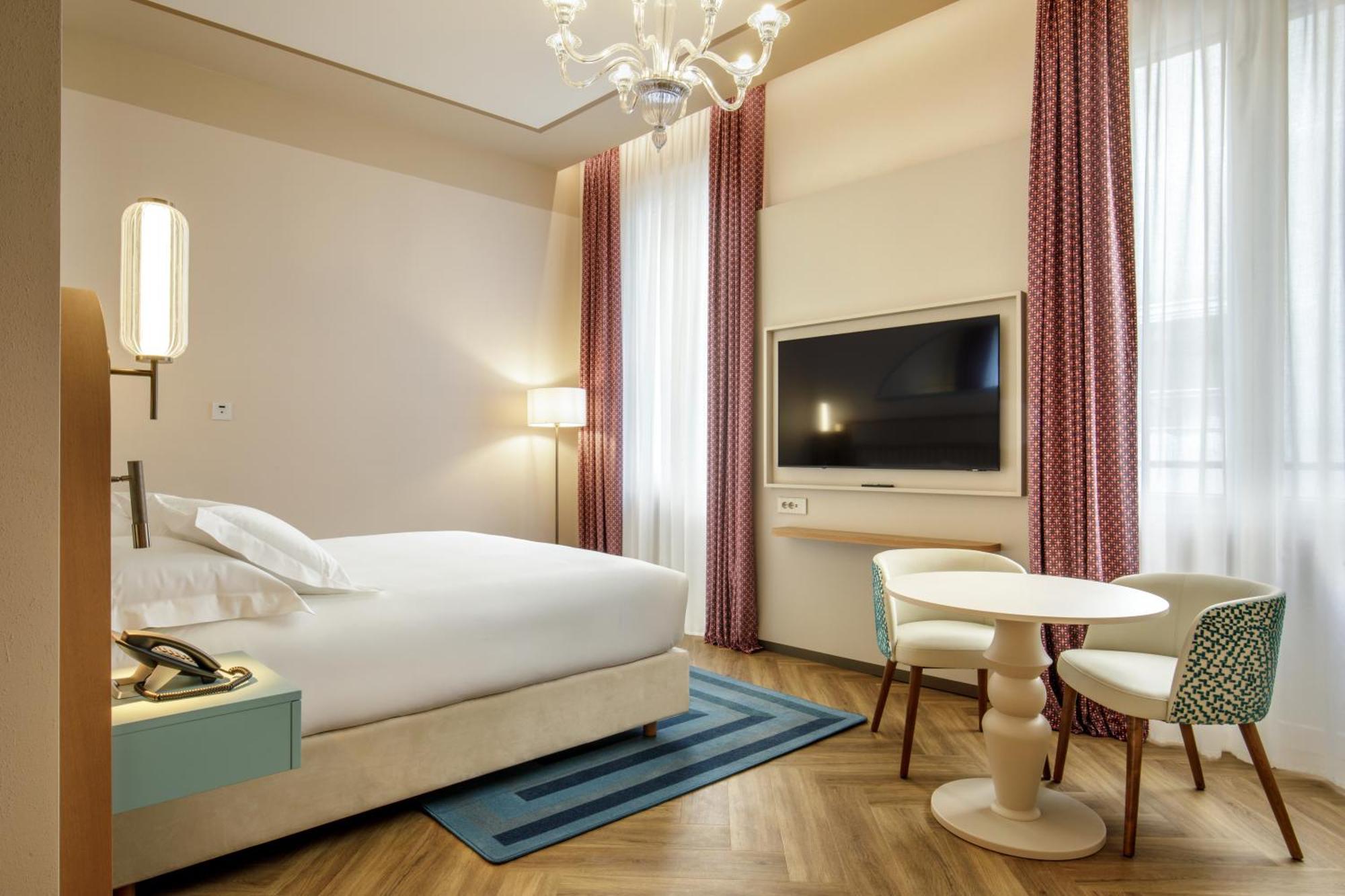 King Guest Room