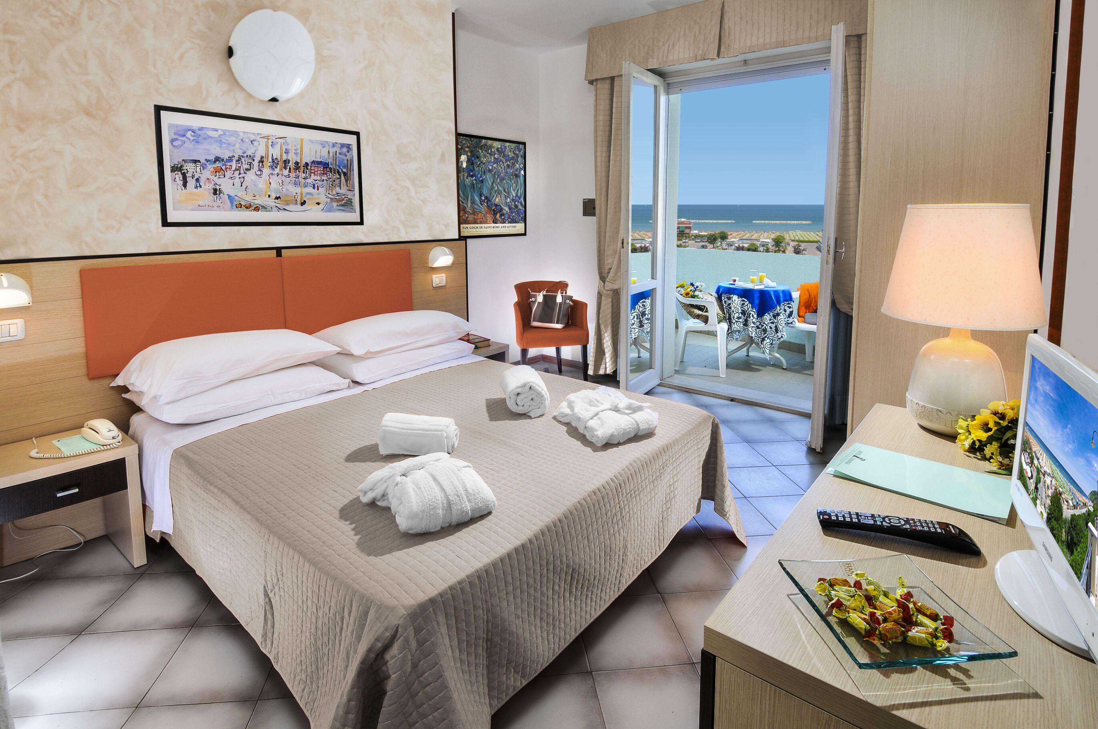 Double or Twin Room Garden View