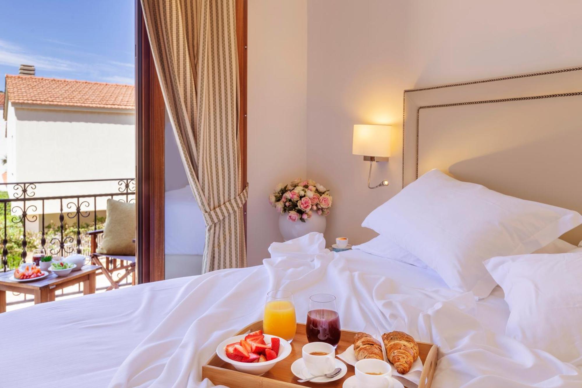 Comfort Triple Room