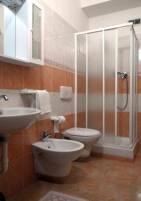 Quarto Triplo Standard