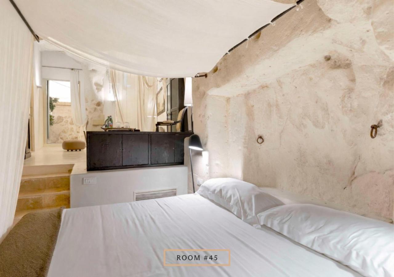 Double Room Patio Cave