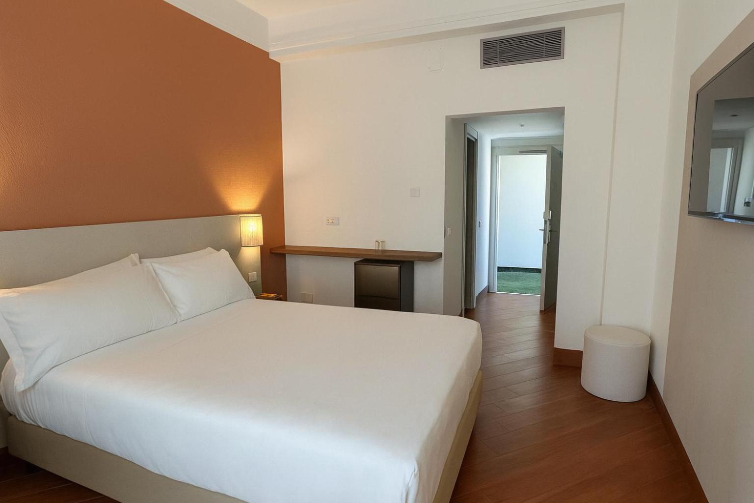 Basic Double or Twin Room,1742654348:JPEG