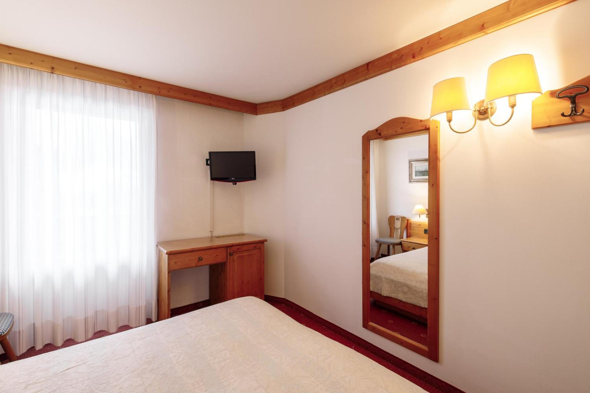 Economy Double or Twin Room