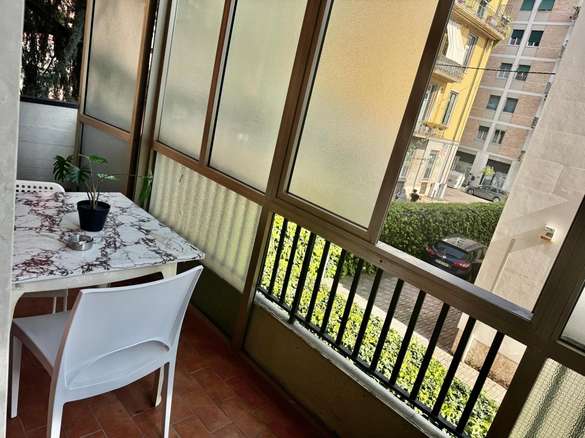 Double Room External Private Bathroom
