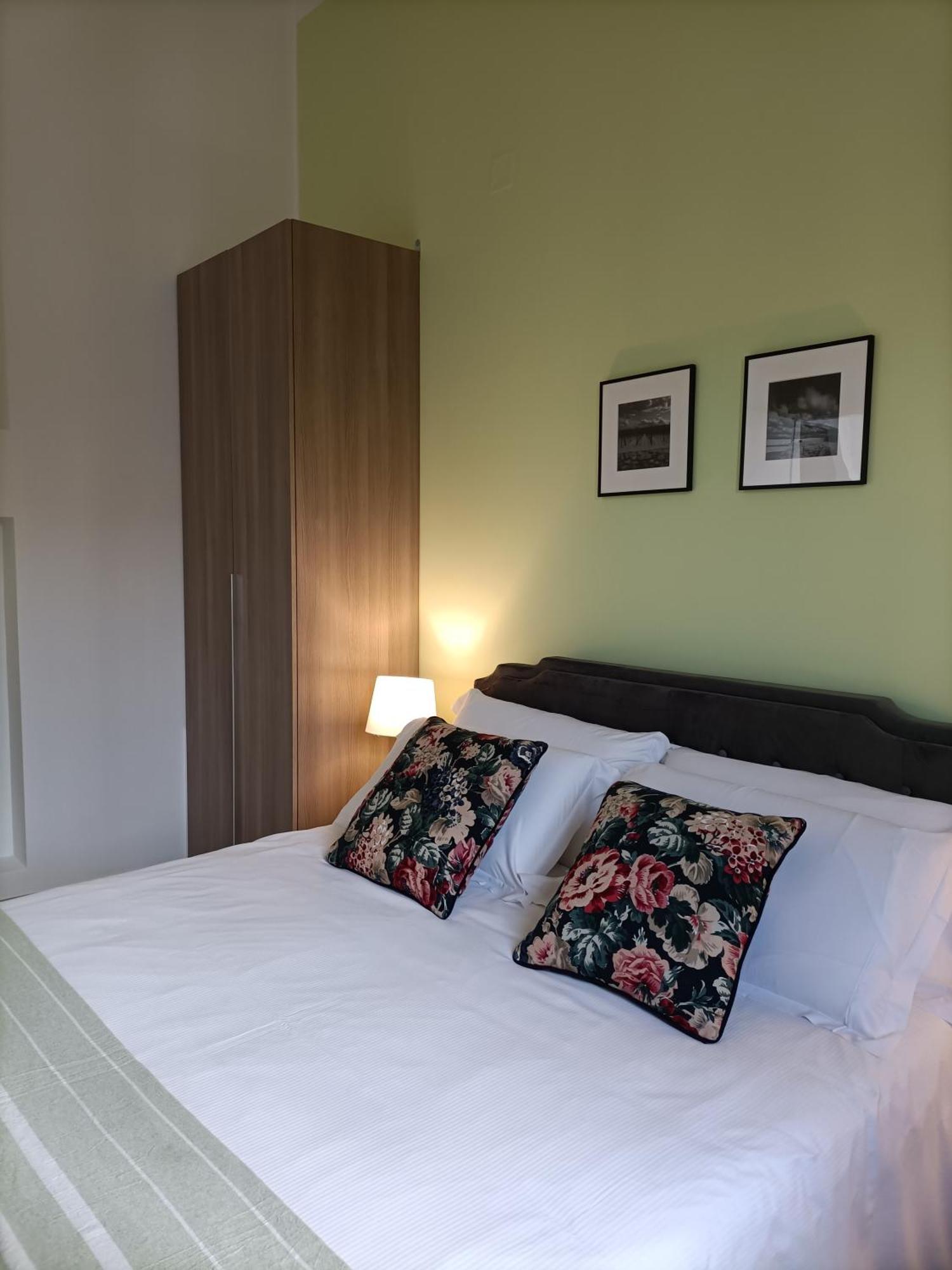 Two-Bedroom Apartment Sottovento