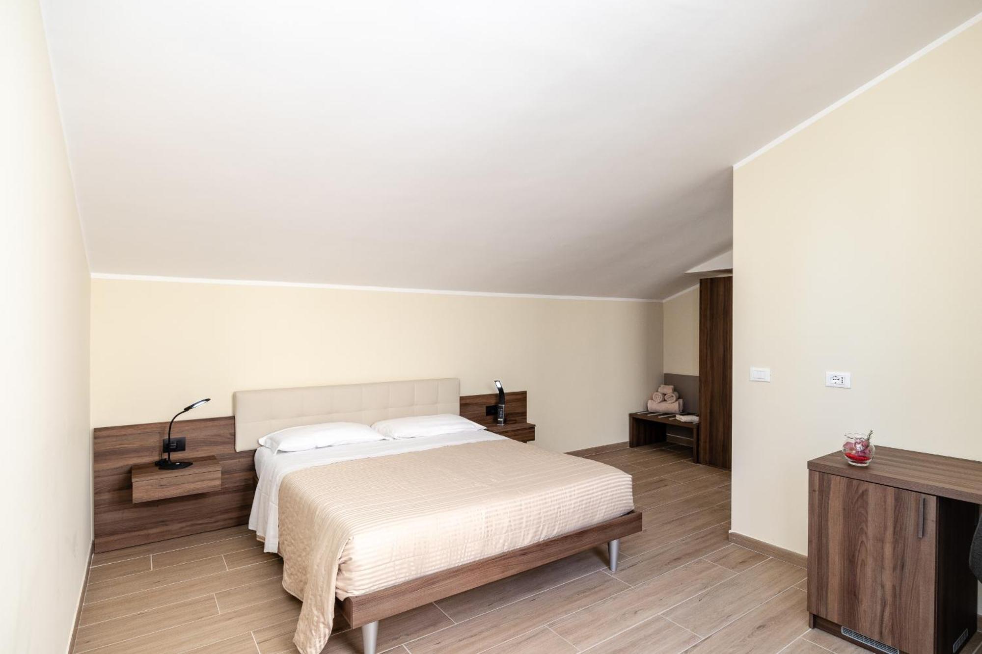 Double Room Spa Bath