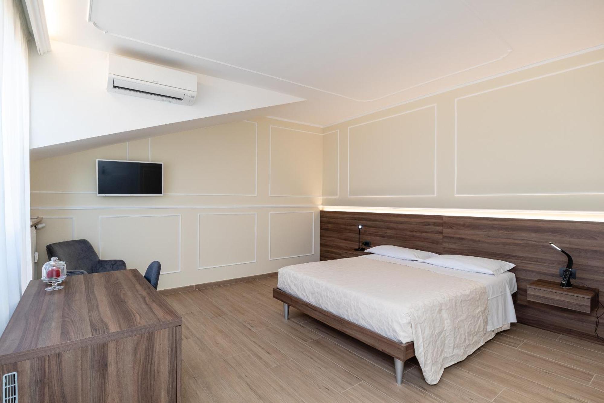 Deluxe Double Room Balcony