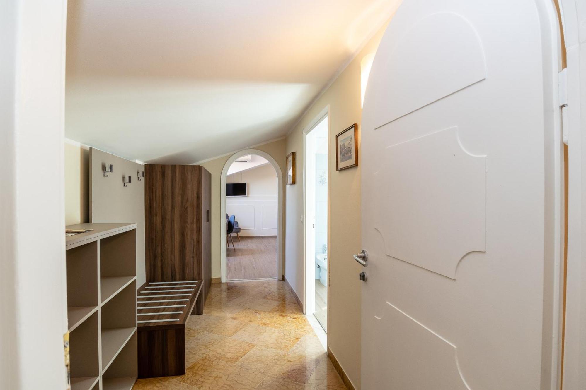 Deluxe Double Room Balcony