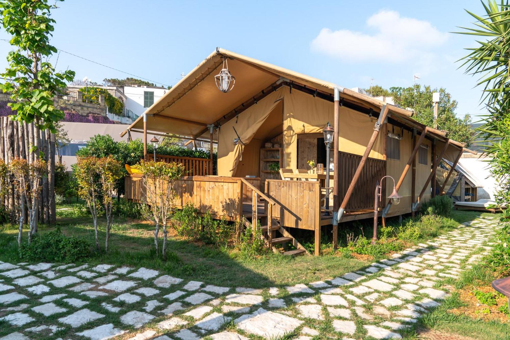 Tenda