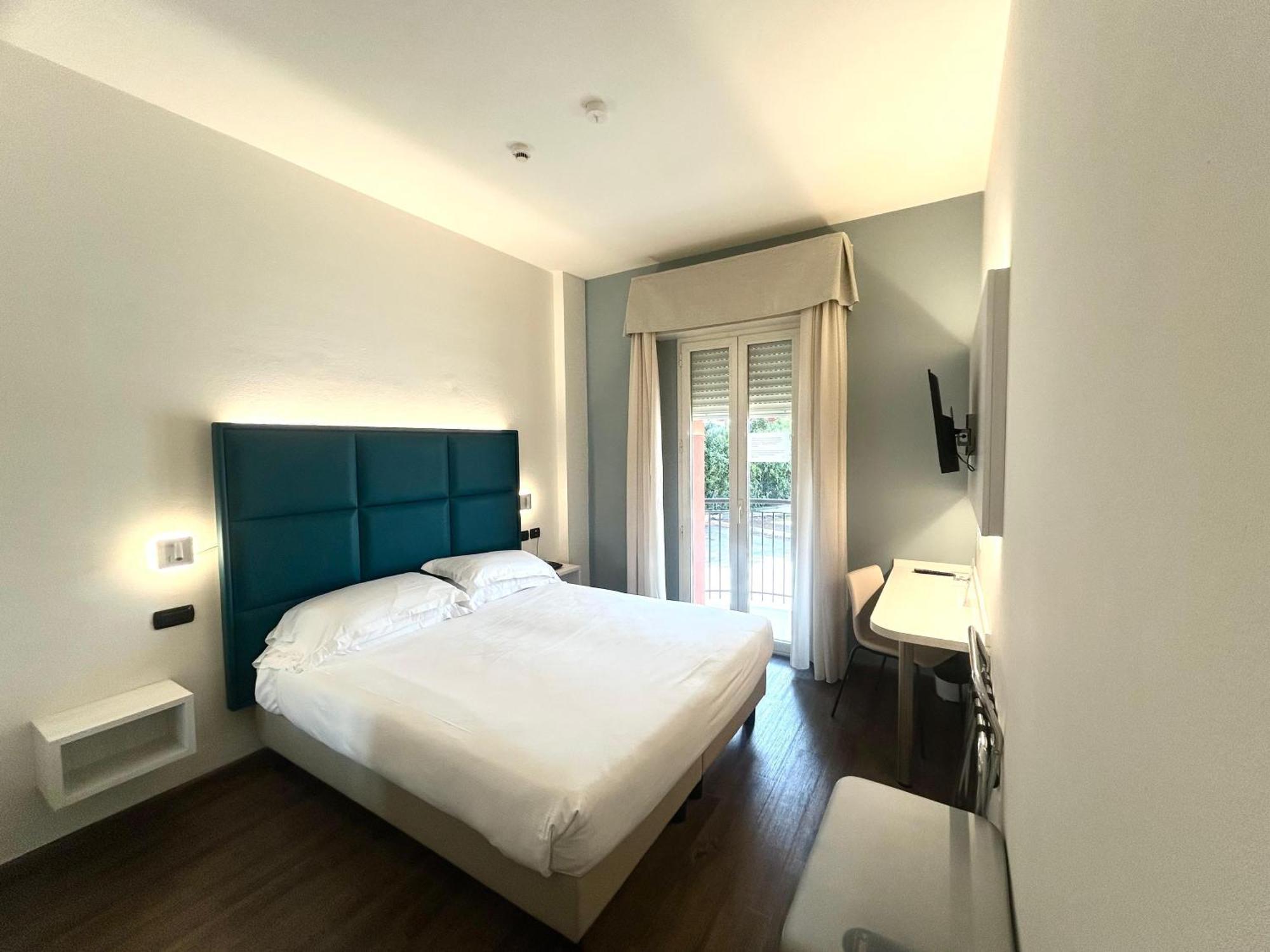 Classic King Room