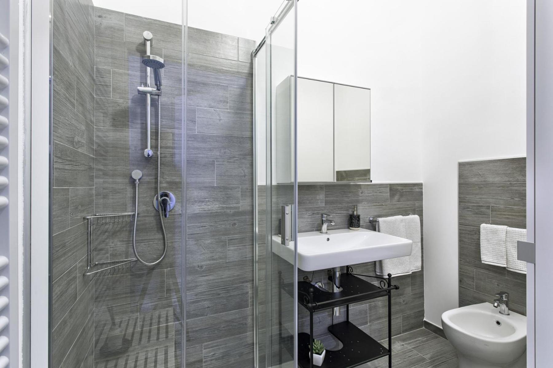 Double Room Private Bathroom