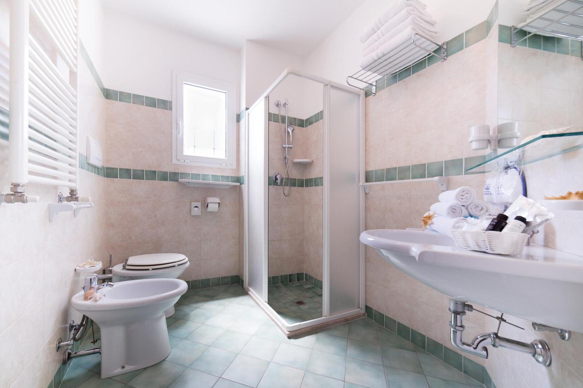 Standard Double or Twin Room Balcony