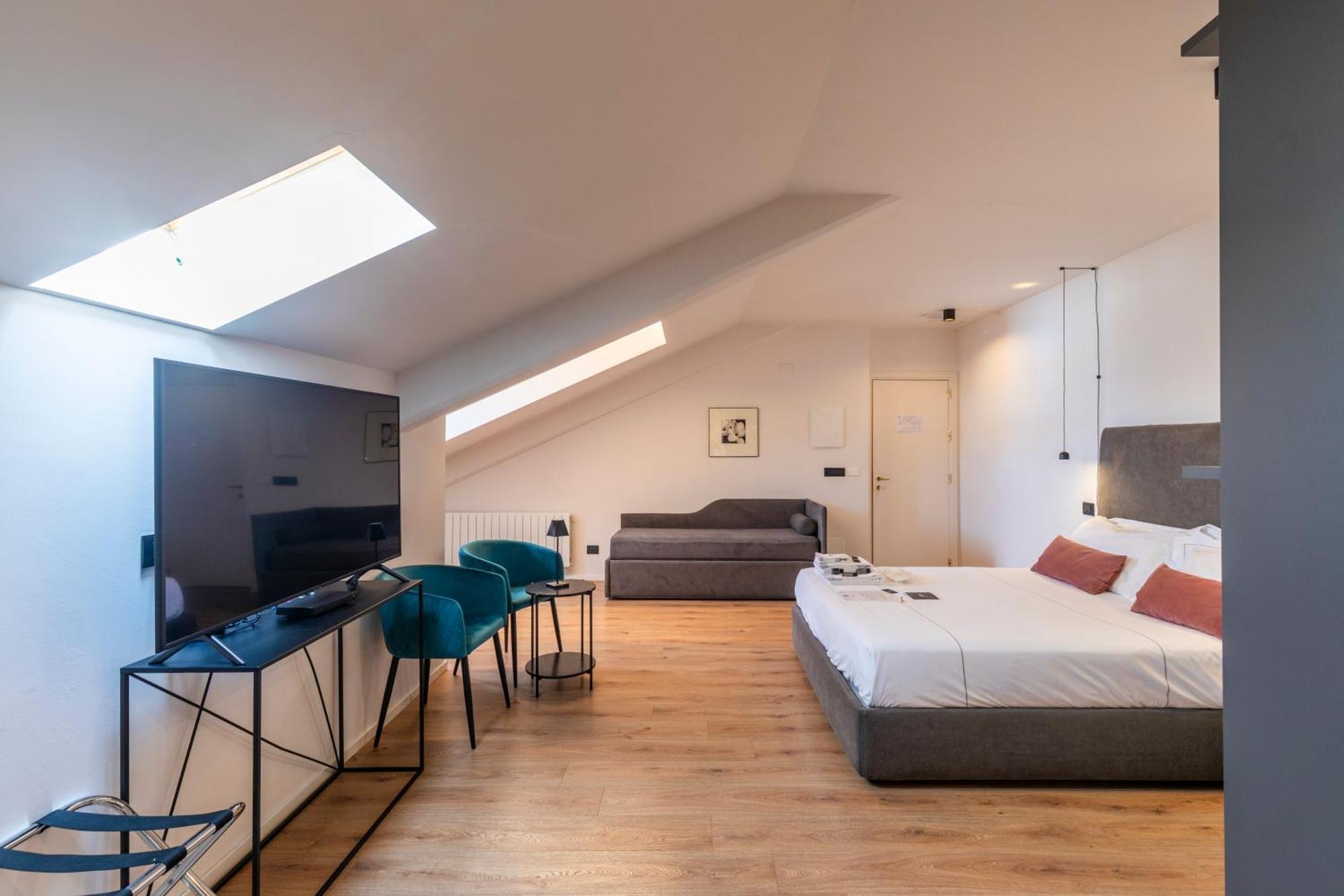 Superior Apartment