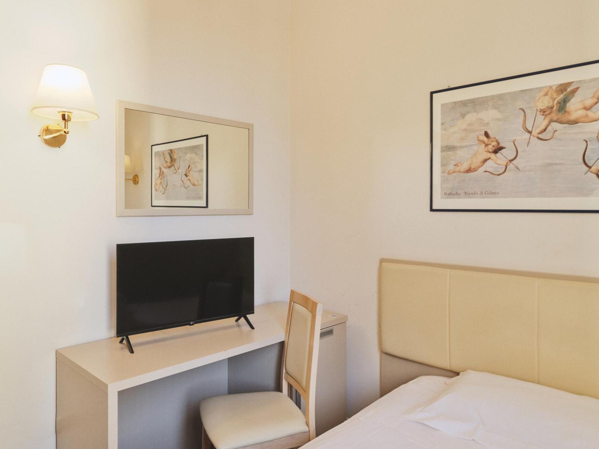 Superior Queen Room