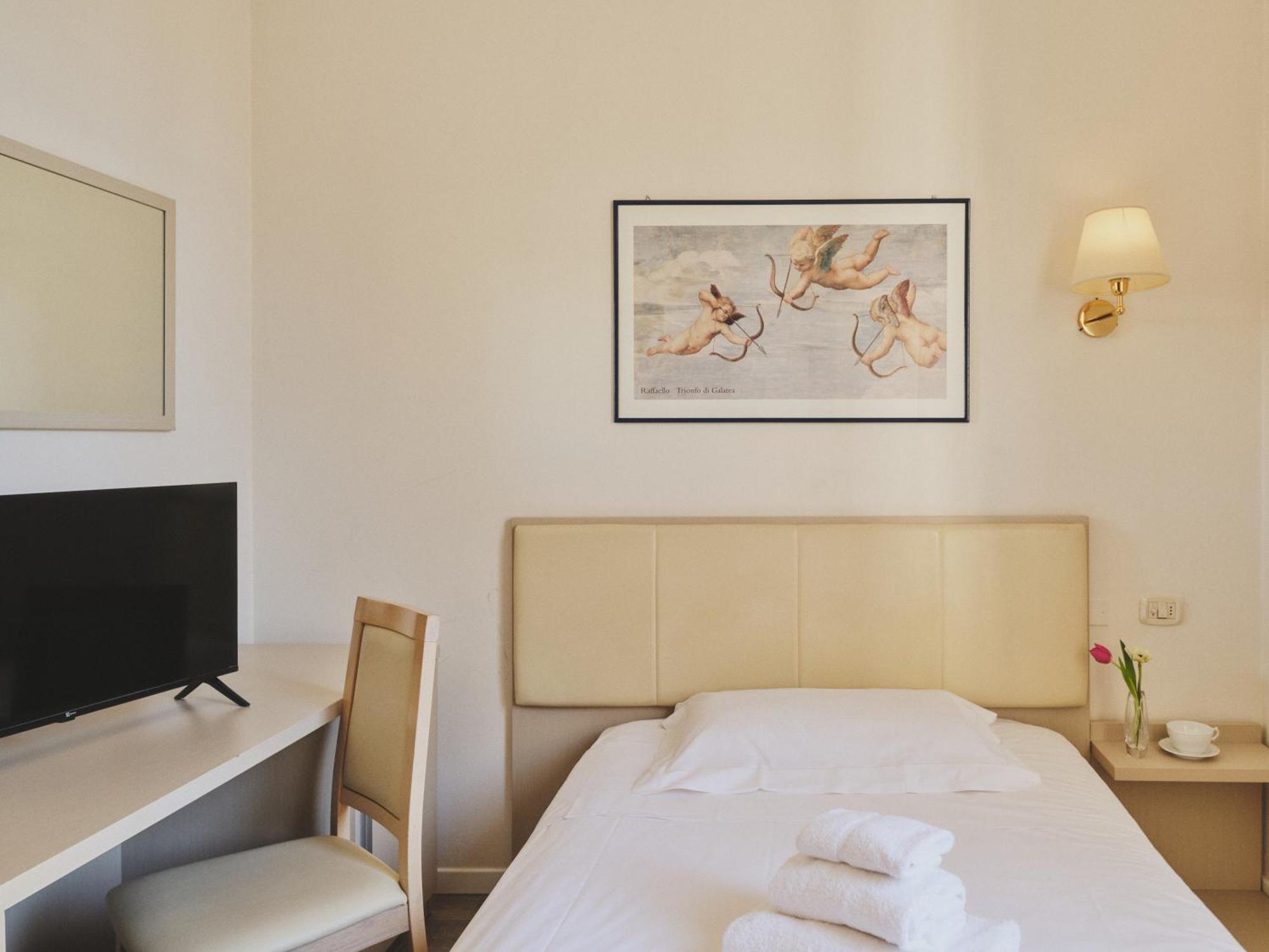 Superior Single Room