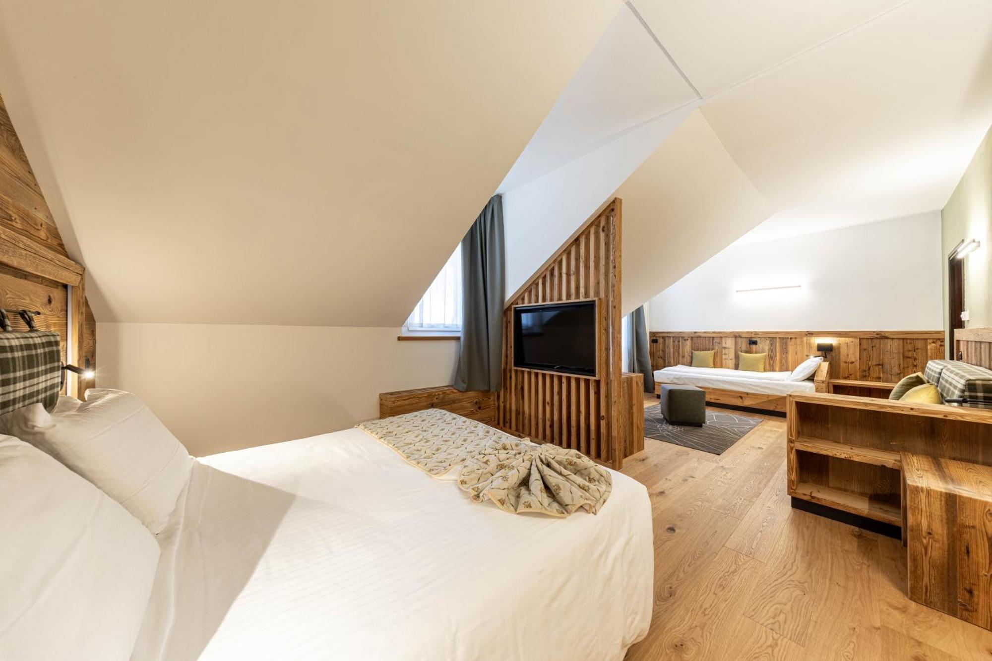 Superior Quadruple Room