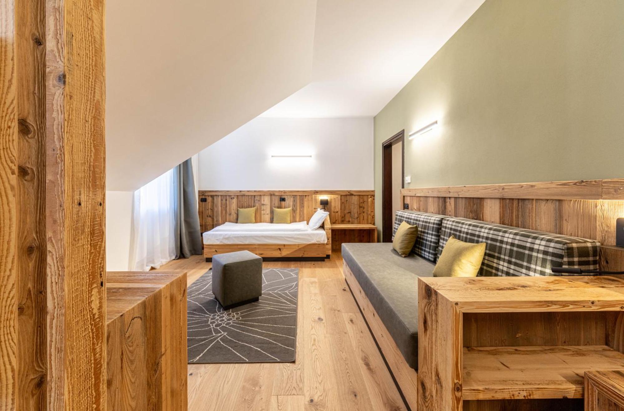 Superior Quadruple Room