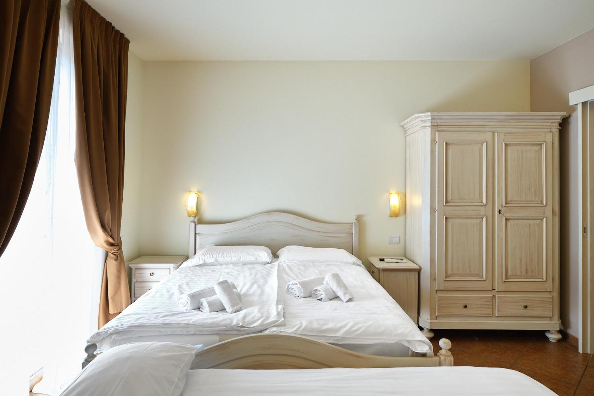 Studio Apartment,1758358888:JPEG