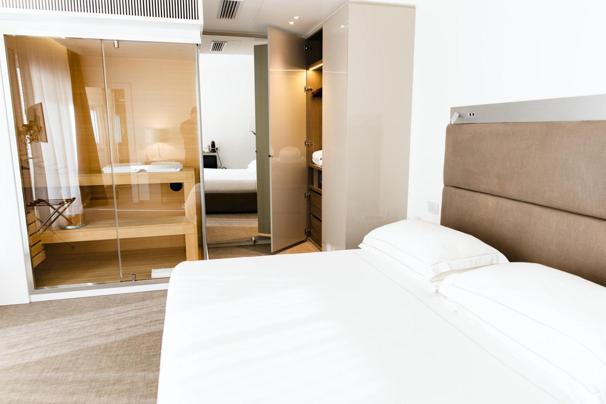 King Room Sauna