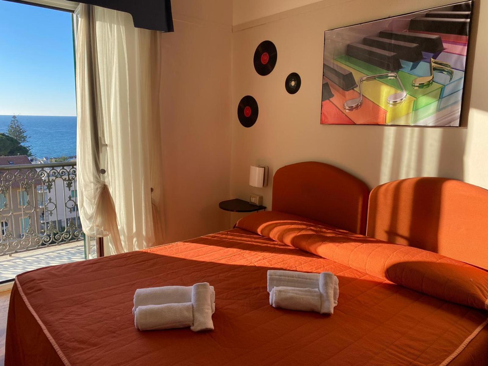 Double Room Balcony Sea View