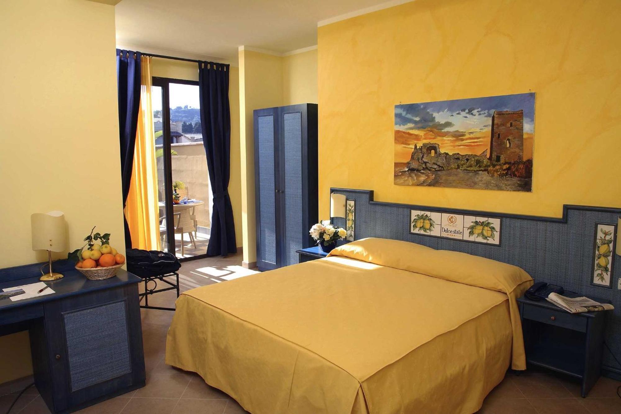 Basic Triple Room