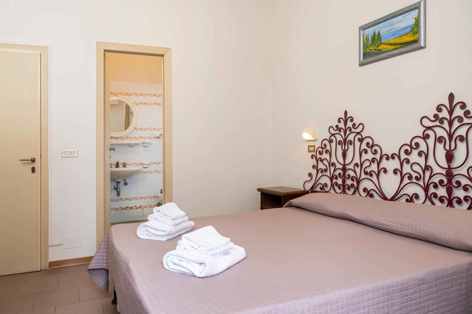 Basic Double or Twin Room