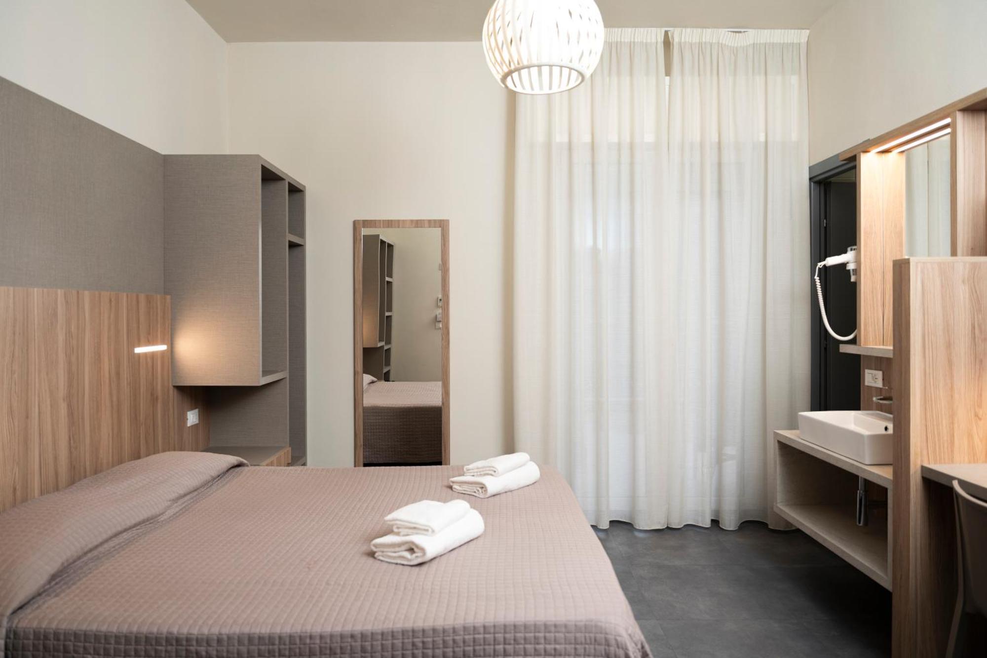 Classic Double or Twin Room Sea View