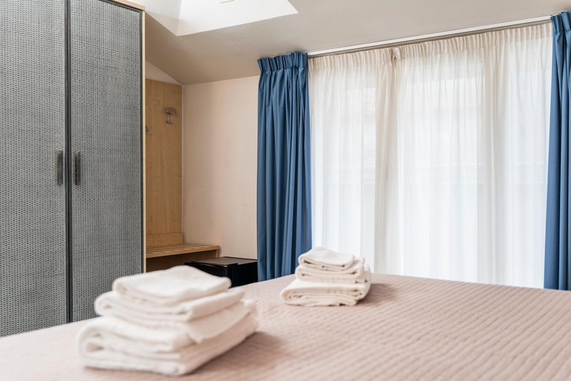 Classic Double or Twin Room Sea View